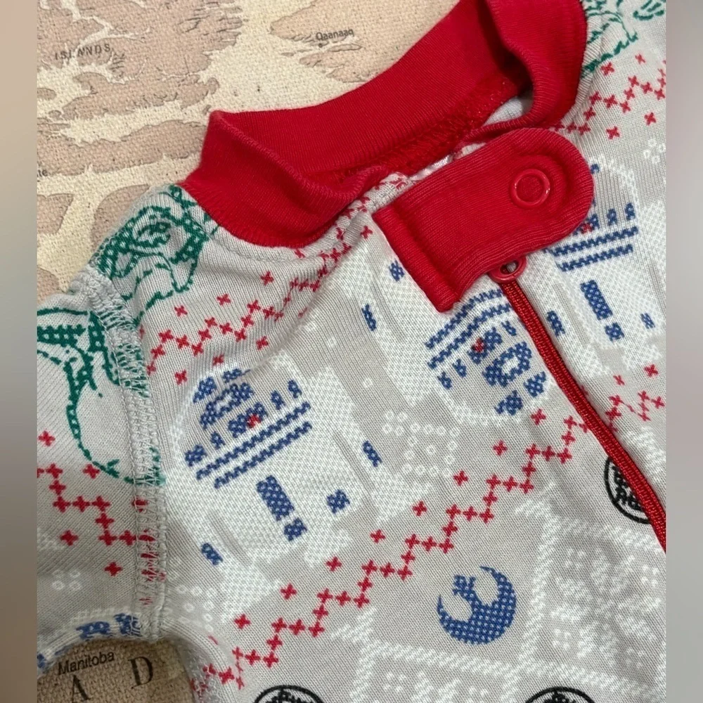 Hanna Andersson Star Wars Holiday Zip Sleeper 60/3-6m Yoda R2-D2